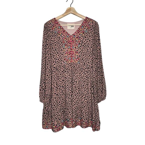 Savanna Jane Rumor Has It Babydoll Animal Print Embroidered Mini Dress Medium - Picture 1 of 6